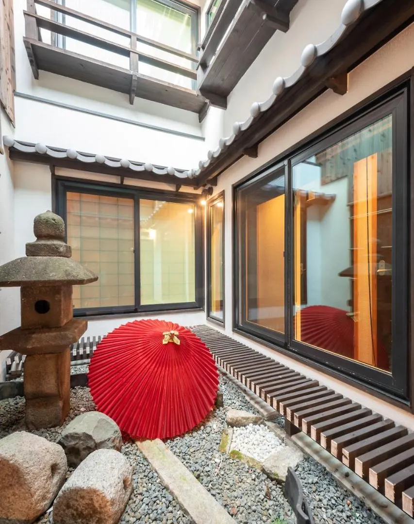 Holiday home Kumomachiya Gojorakuen Villa Kyoto